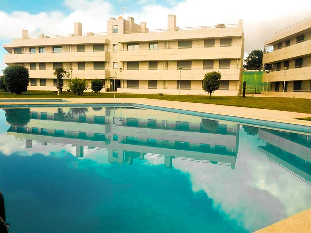 Beach Front Apartment - With Swimming Pool, Barbecue And Tennis Court! Viana do Castelo Exteriör bild
